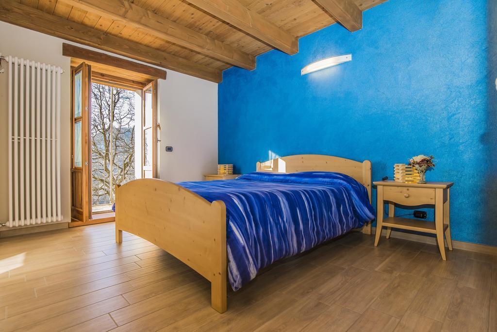Locanda Il Campo Della Quercia San Damiano Macra Екстериор снимка