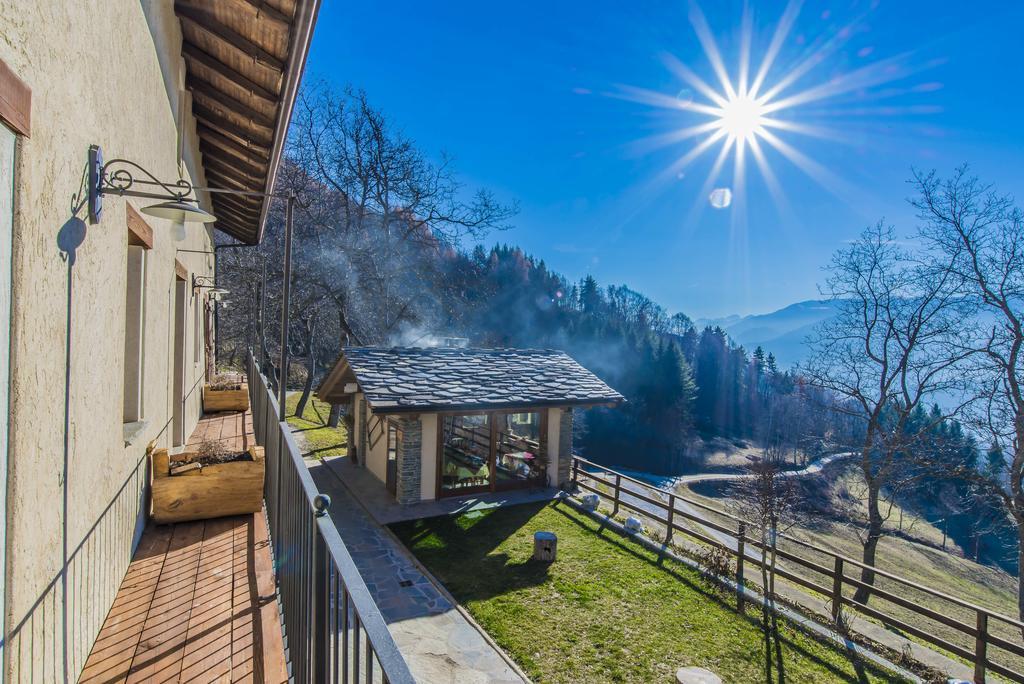 Locanda Il Campo Della Quercia San Damiano Macra Екстериор снимка